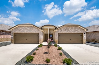 1141 Burek Cross, Seguin, TX 78155