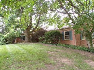 1342 S Riverview Dr, Hanover, IN 47243