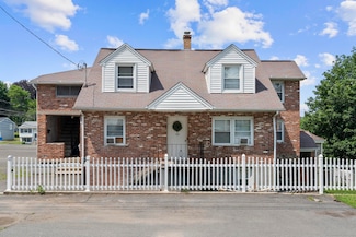 52 Colony St, Bristol, CT 06010