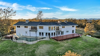 21607 Gilbert Dr, Palo Cedro, CA 96073