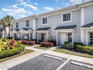 8273 Pacific Beach Dr, Fort Myers, FL 33966