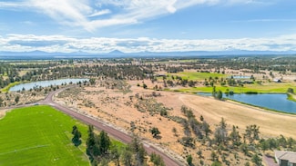 711 NE Good Pasture Loop, Terrebonne, OR 97760