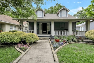 6107 Worth St, Dallas, TX 75214