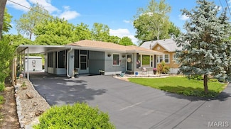 406 E 10th St, Alton, IL 62002