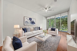 2950 Mckinney Ave Unit 212, Dallas, TX 75204