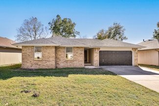 3140 W Calhoun St, Springfield, MO 65802