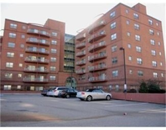 100 W Squantum St Unit 605, Quincy, MA 02171