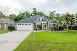 5080 Carlton Ridge Cir, Hahira, GA 31632
