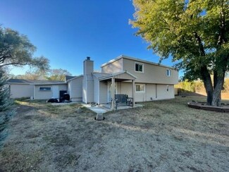 735 W 55th St S, Wichita, KS 67217