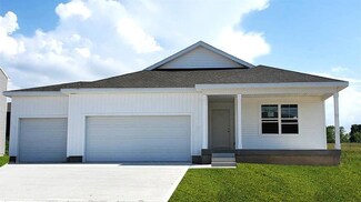 2519 E 47th St, Des Moines, IA 50317