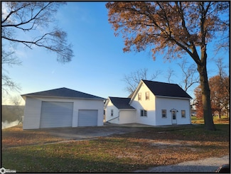 214 Lincoln St, Marne, IA 51552