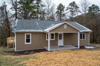 528 Weeks Ave, Kingsport, TN 37660