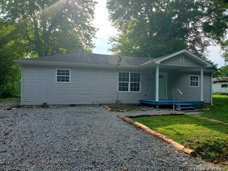 1896 N Blocher Railroad St, Lexington, IN 47138