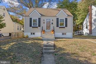 37 Sartori Ave, Mount Ephraim, NJ 08059