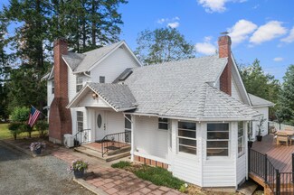 2912 S River Rd, Grants Pass, OR 97527