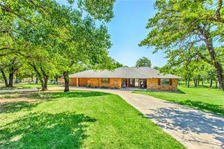 819 Brandie St, Tuttle, OK 73089
