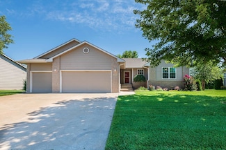2322 N Covington St, Wichita, KS 67205