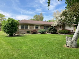 374 Rohloff Dr, Coldwater, MI 49036