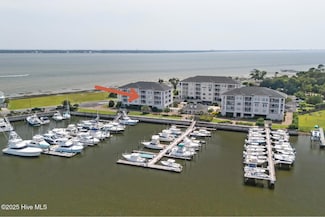 150 Lands End Rd Unit B22 The Shores, Morehead City, NC 28557