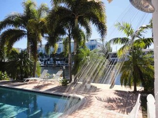 2662 NE 3rd St, Pompano Beach, FL 33062