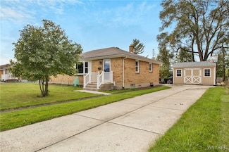 176 Fieldcrest Ct, Buffalo, NY 14224