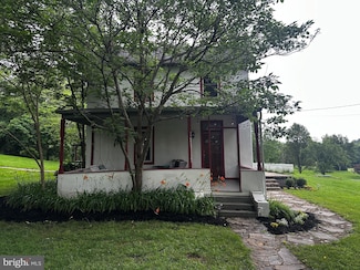 1235 S River Rd, Front Royal, VA 22630