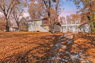 2355 M-110, Billings, MO 65610