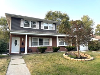 255 173rd Place, Hammond, IN 46324