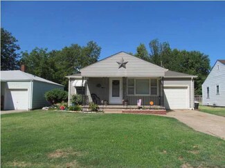 727 S Fountain St, Wichita, KS 67218