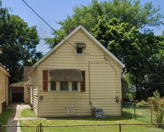 5 Concord St, Buffalo, NY 14212