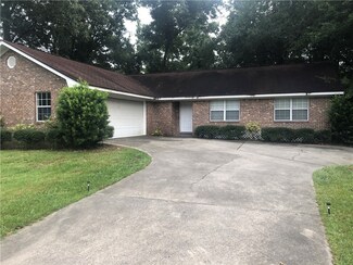 113 Brandenberry Rd, Brunswick, GA 31523