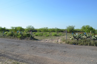 000 Sal Si Puedes Rd, Laredo, TX 78043