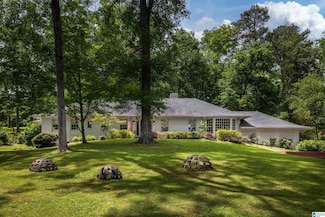 22 Beechwood Rd, Mountain Brook, AL 35213