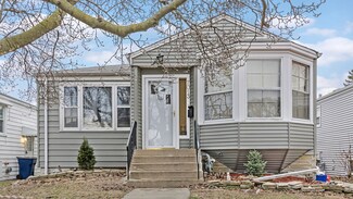 7013 43rd St, Berwyn, IL 60402