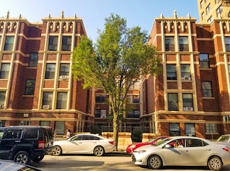 1060 W Granville Ave Unit 28, Chicago, IL 60660