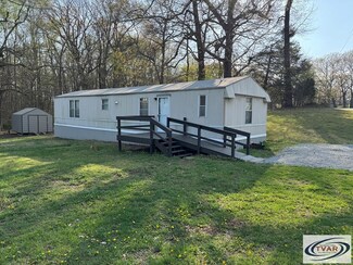 137 Rd, Camden, TN 38320