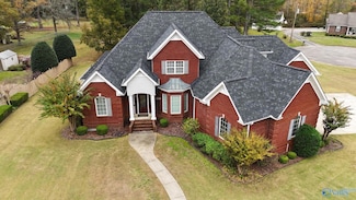 17294 Hubert St, Athens, AL 35611