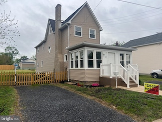 164 Pine Ave, West Berlin, NJ 08091