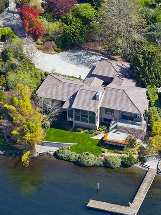 6761 W Mercer Way, Mercer Island, WA 98040