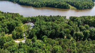 15618 Chesdin Manor Dr, Chesterfield, VA 23838
