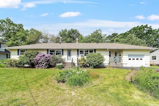188 Cody St, Manchester, NH 03109