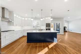 831 W Inman Ave, Rahway, NJ 07065