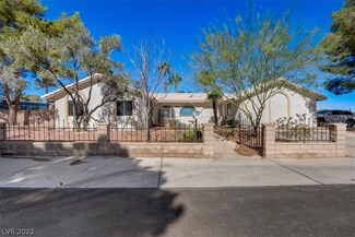 7061 Rogers St, Las Vegas, NV 89118