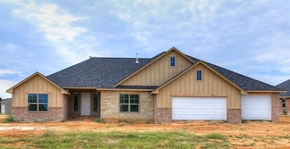 8591 Oak Tree Cir, Guthrie, OK 73044