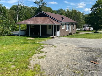 2710 Lee Rd, Lee, ME 04455