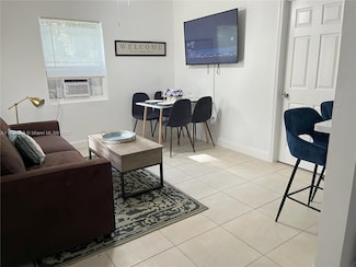 1040 SW 28th St Unit 1, Fort Lauderdale, FL 33315