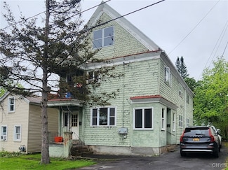 16 Bryant St, Utica, NY 13502