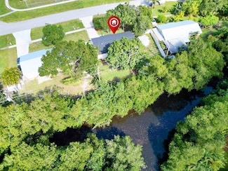 992 Mohican Blvd, Jupiter, FL 33458