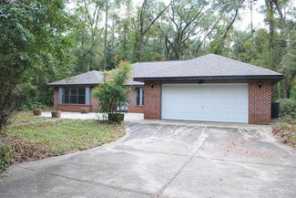 225 SW 80th Blvd, Gainesville, FL 32607