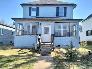 150 W Howard St, Hibbing, MN 55746